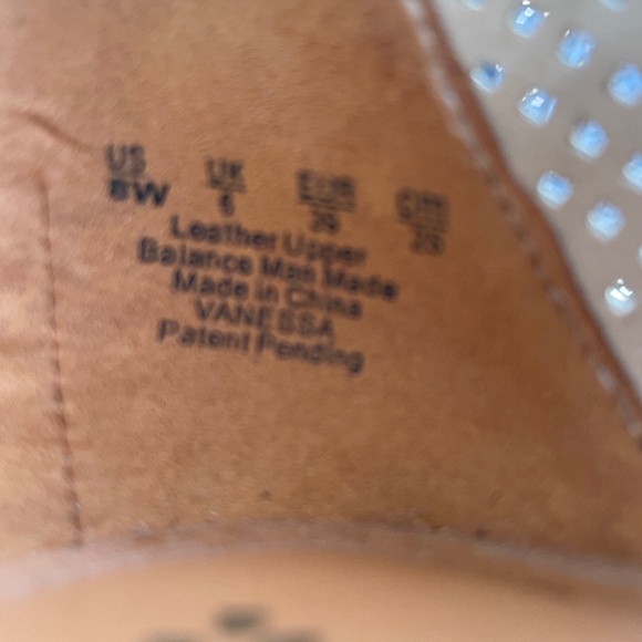 Naturalizer N5 Comfort Low Wedge Shoes – Size 8W (Cream) - Picture 9 of 9